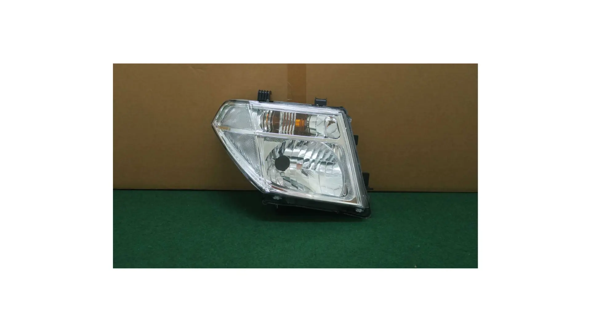 HEAD LAMP , NISSAN NAVARA D40T RIGHT -C *W/O HID*